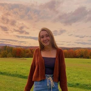 Meet your Posher, Katie